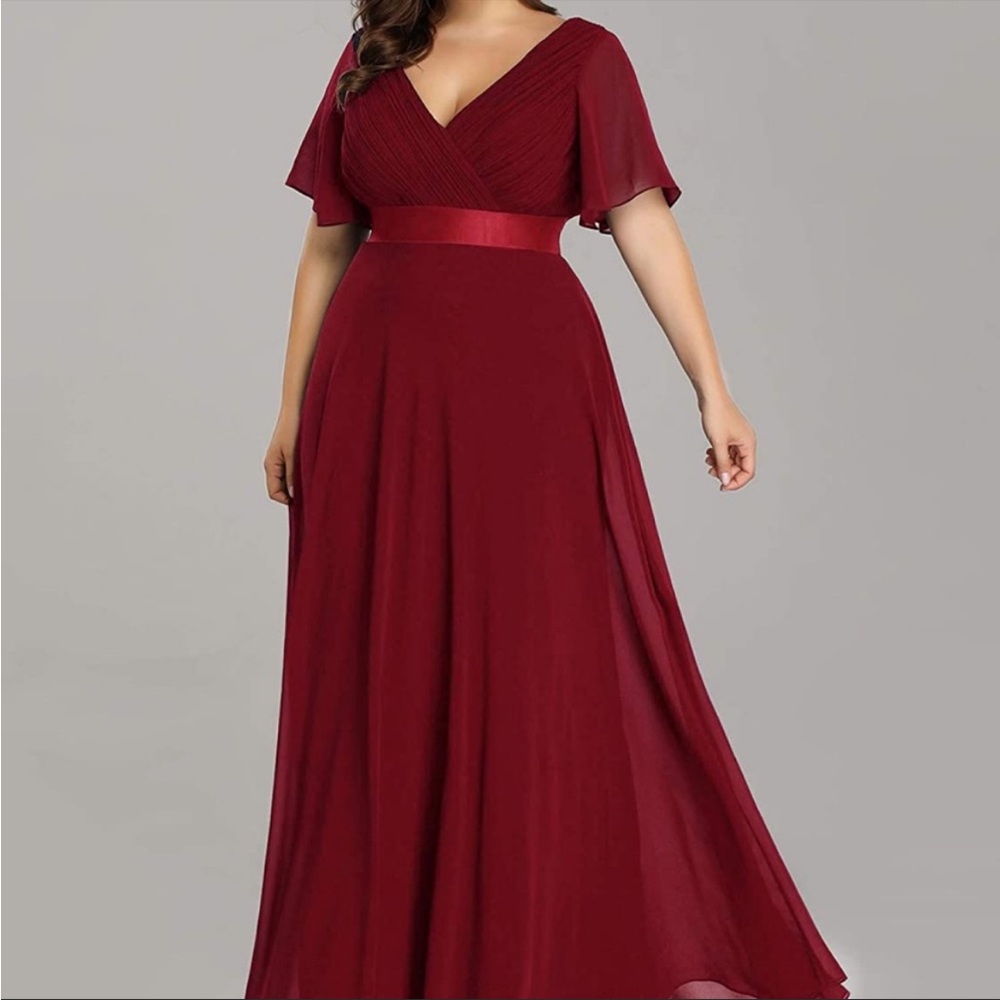 NWT Ever Pretty Flattering Burgundy gown formal 8-10 - Picture 1 of 13